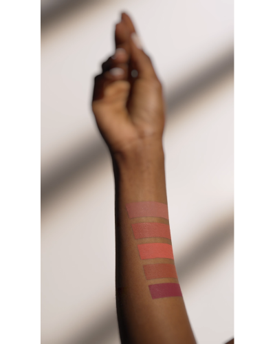 Liquid Lipstick Mattemorphosis® — Peggy Brown